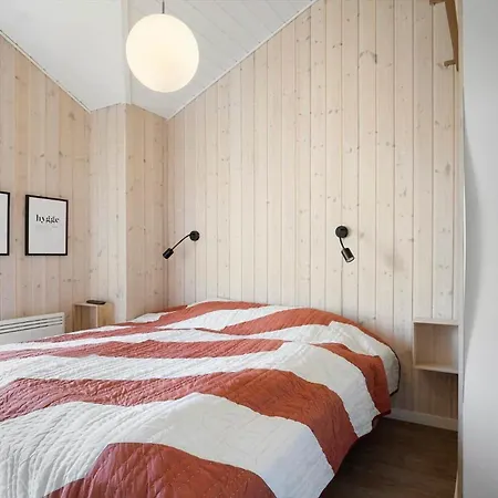 Fan002-fano-krinkelkrog-1 * Fanø